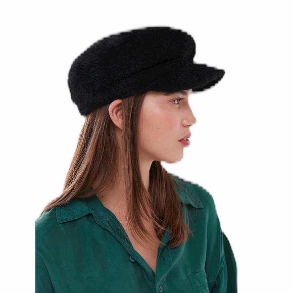 Urban Outfitters Accessories Uo Fuzzy Newsboy Cap Black Baker Boy
